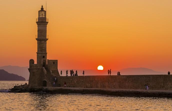 10 τέλεια σημεία για να δείτε το ηλιοβασίλεμα στα ελληνικά νησιά