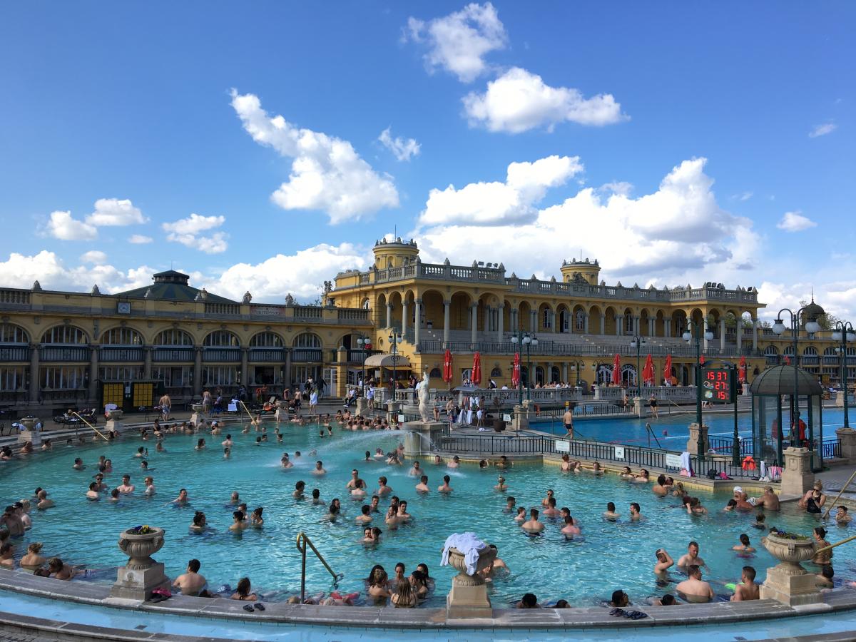 Λουτρά Szechenyi, Βουδαπέστη