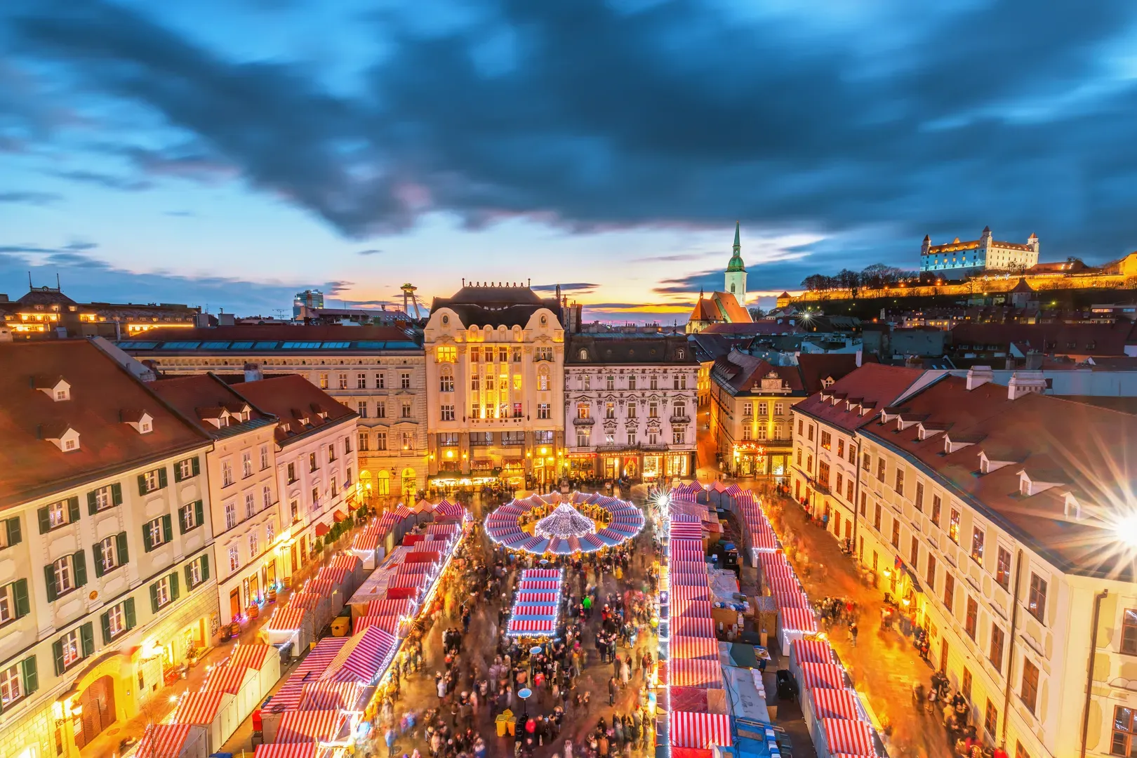Bratislava_christmas_market