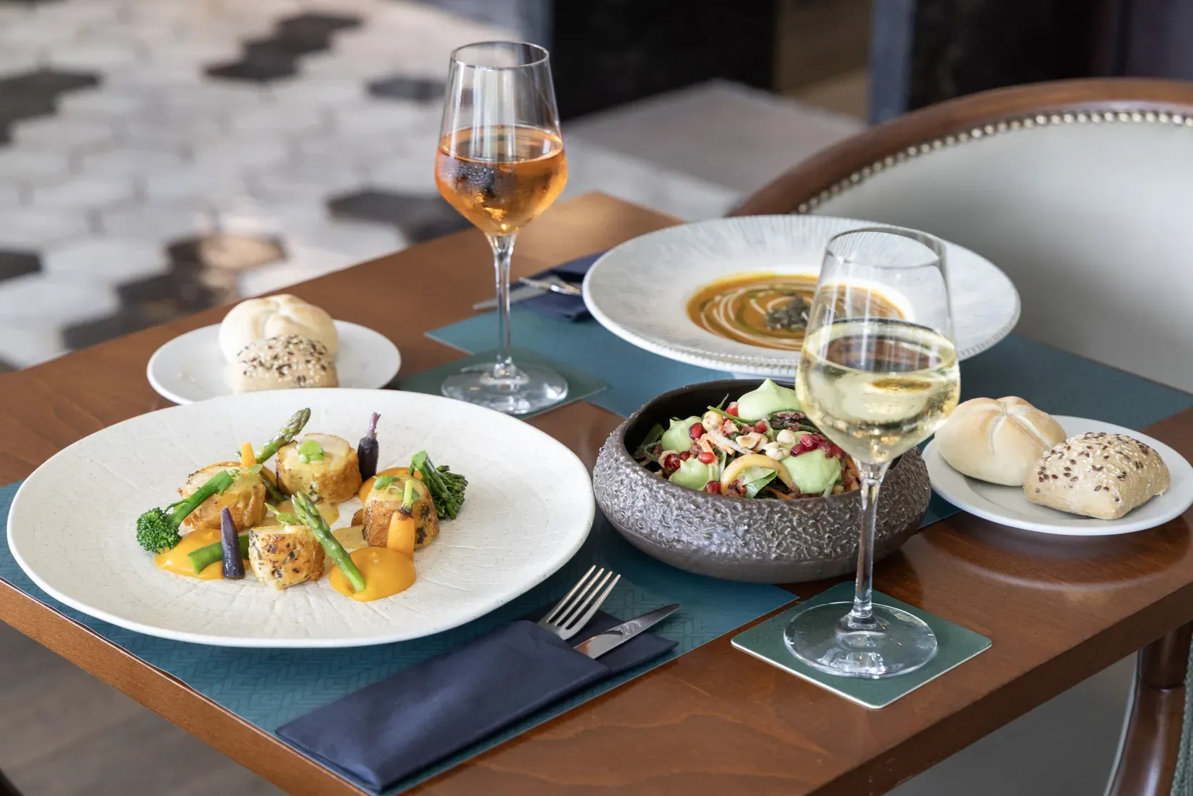 Olympia Restaurant, Hilton Nicosia