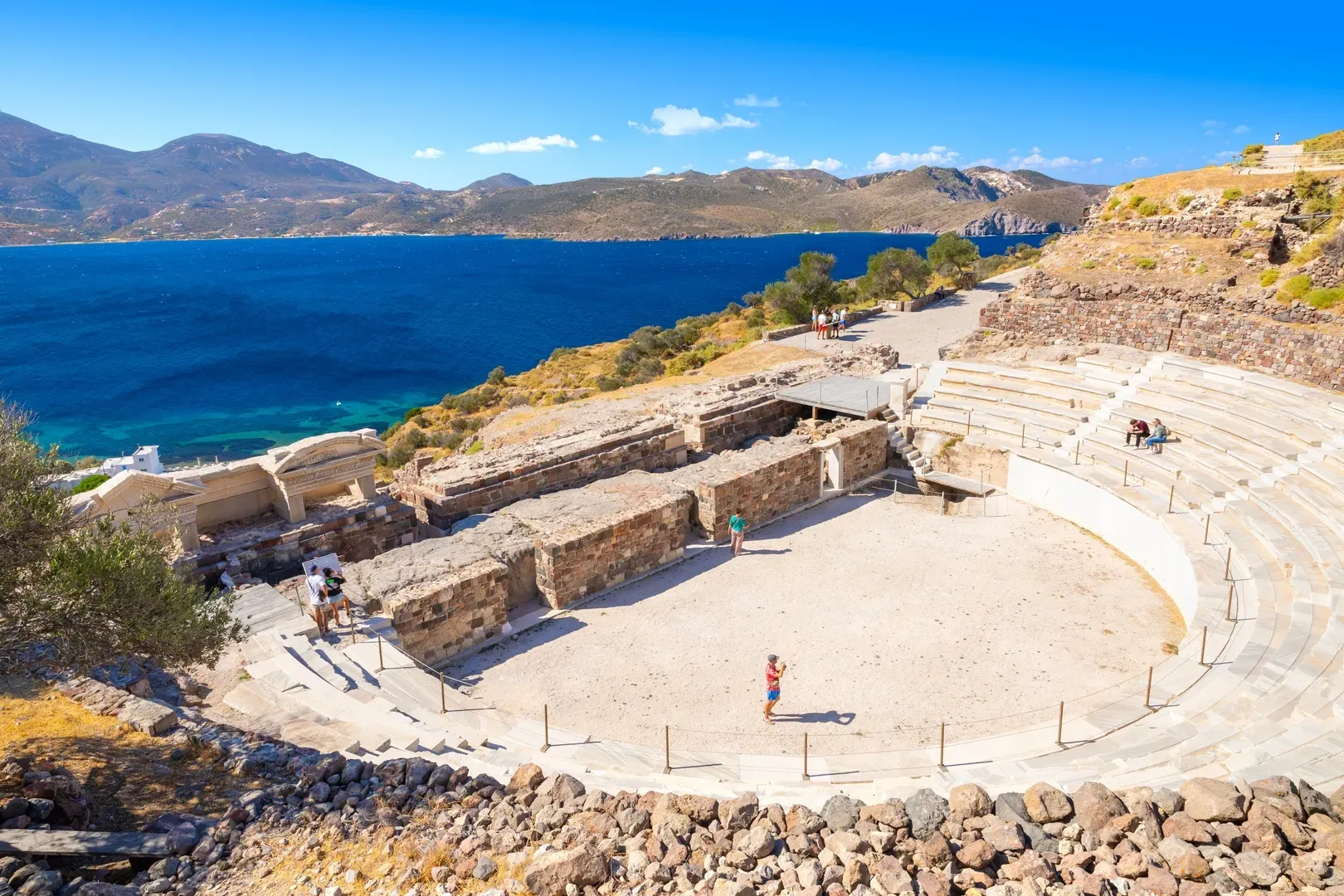 milos_theatre