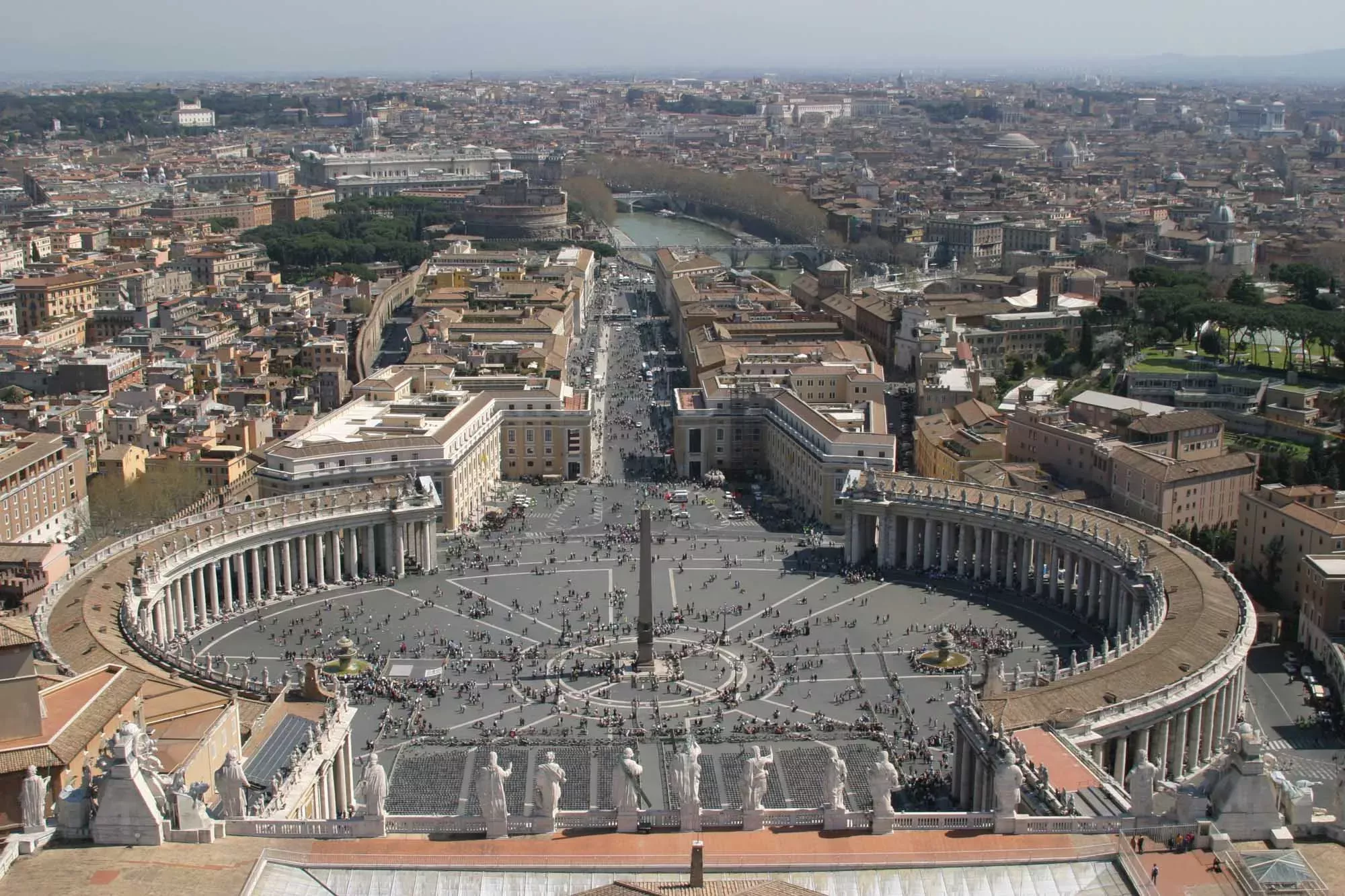 Saint Peter's Square, Βατικανό
