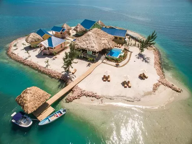 Exclusive Private Island Custom, Μπελίζ