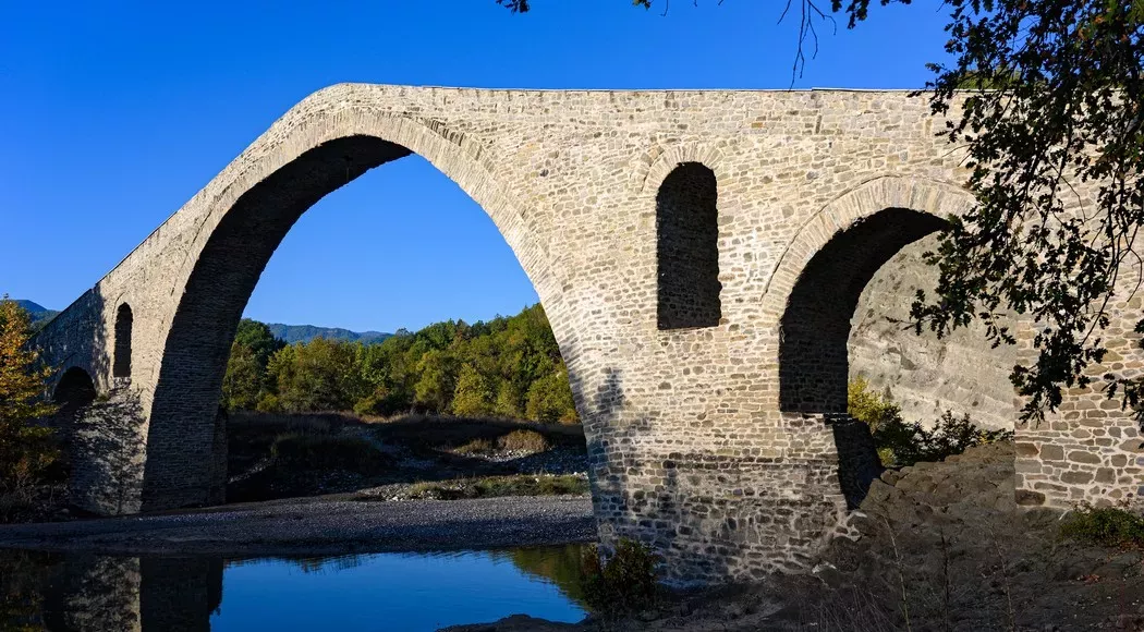 Γεφύρι του Αζίζ Αγά, Γρεβενά