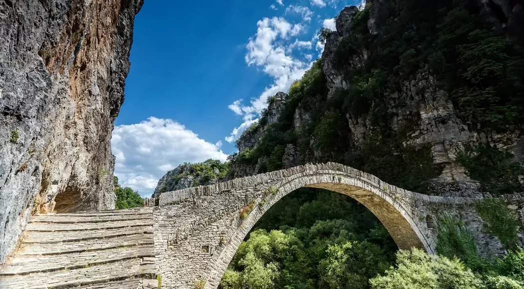 Γεφύρι του Κόκκορη (Νούτσου), Ζαγοροχώρια