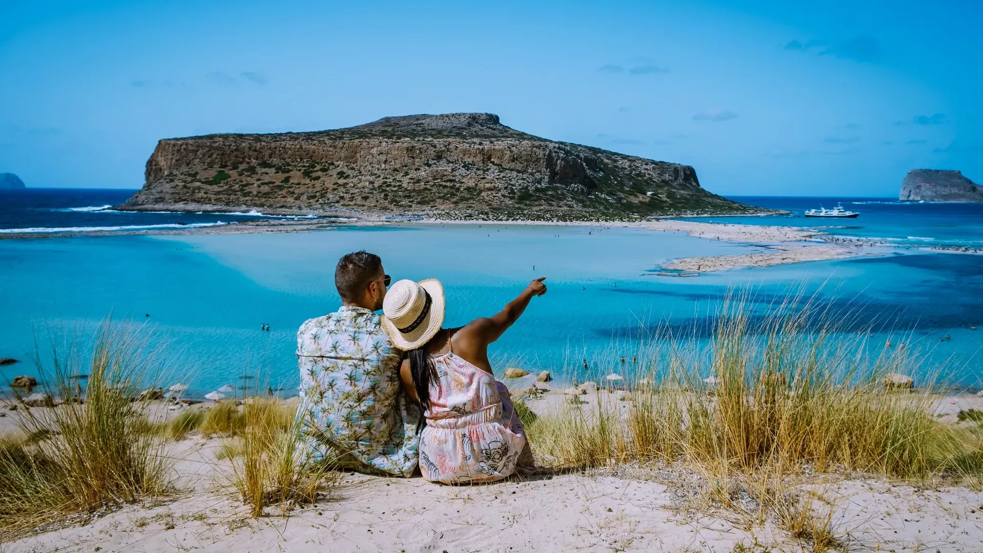 Travel+Leisure: Τρία ελληνικά νησιά στα 25 καλύτερα του κόσμου