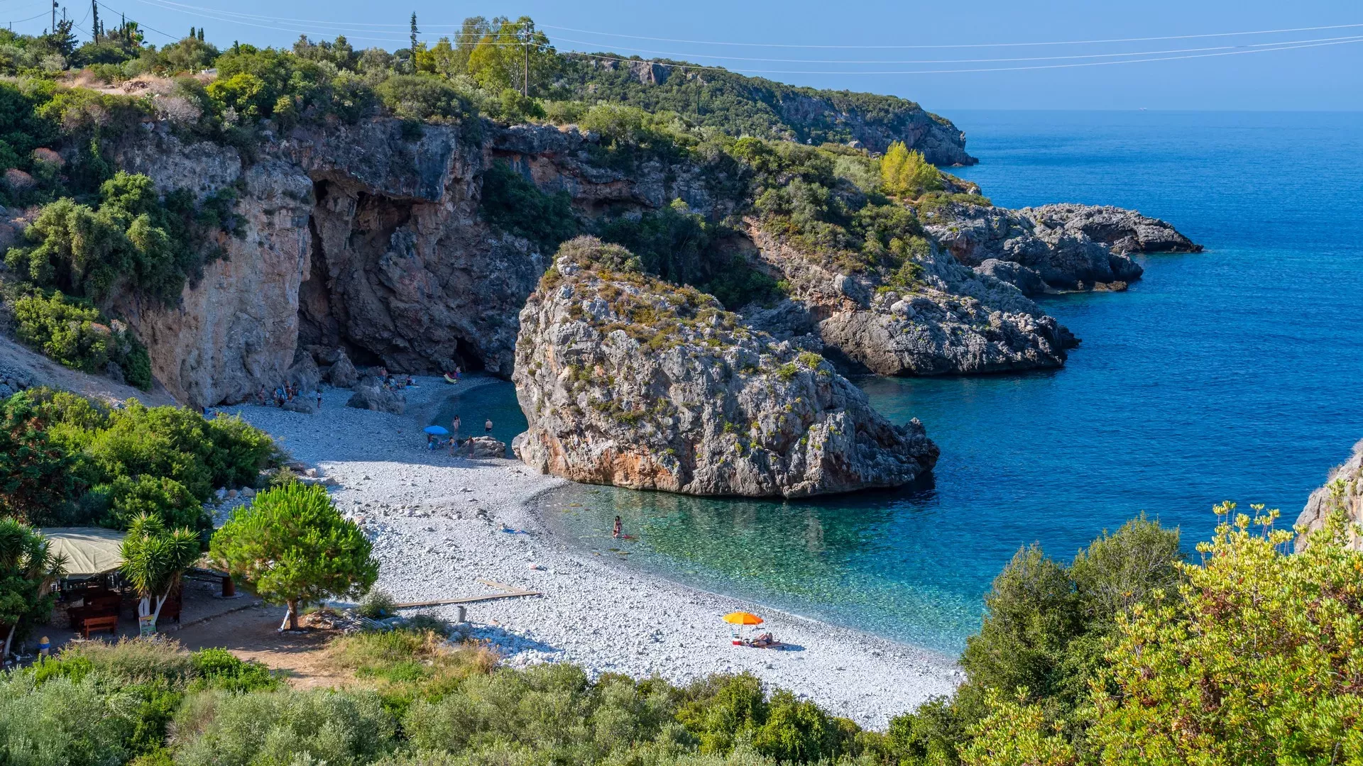 Μεσσηνιακή Μάνη: 7 στάσεις που πρέπει να κάνετε