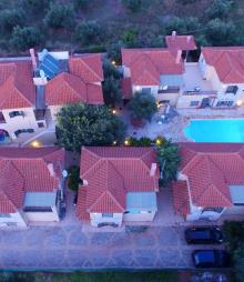 Finikes Apartments