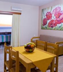 Margarita Studios & Apartments