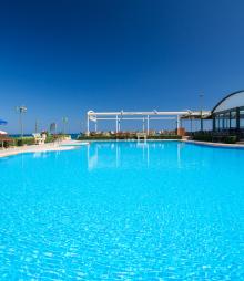 Marinos Beach Hotel-Apartments