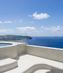 Caldera's Dolphin Suites
