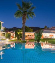 Aeolos Boutique Hotel & Suites