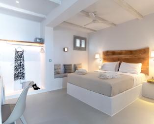 Paros Comfy Suites: Ζήστε τη μαγεία της Πάρου