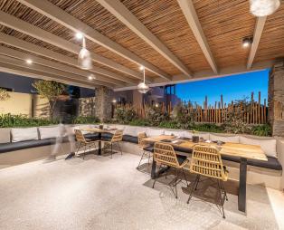 Paros Comfy Suites: Ζήστε τη μαγεία της Πάρου
