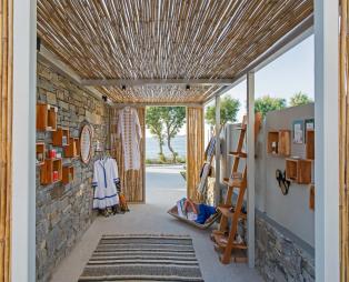 Paros Comfy Suites: Ζήστε τη μαγεία της Πάρου