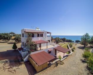 Theonis Villas: Γαλήνιες διακοπές στη Νάξο