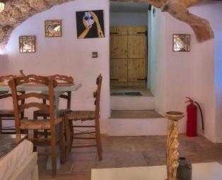 Menexes Suites Monemvasia