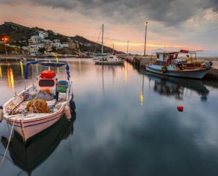 Το λιμάνι του Άγιου Κηρύκου / Πηγή: Shutterstock