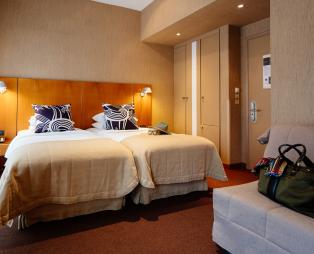 Philippos Hotel: Διαμονή σαν στο σπίτι σας με θέα την Ακρόπολη