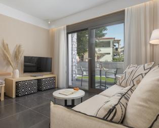 ALPE Luxury Accommodation: Φιλοξενία υψηλών προδιαγραφών στην Ολυμπιάδα Χαλκιδικής