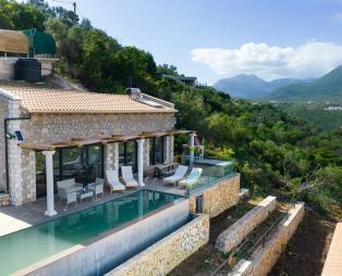 Sivota Lefkas Luxury Villas: Ζήστε τις διακοπές που σας αξίζουν