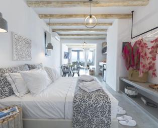 Aelia Suites Milos