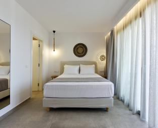 Anais Milos Suites