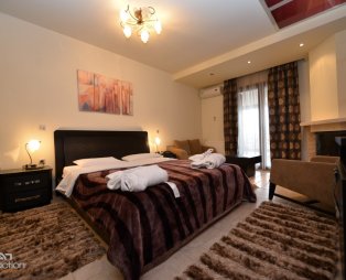 Nymfes Hotel & Spa