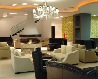 Nymfes Hotel & Spa