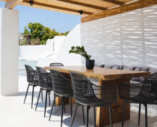 VotsaLo Sea View House