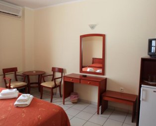 Pramataris Hotel