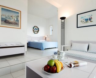 El Sol Hotel