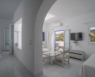 El Sol Hotel