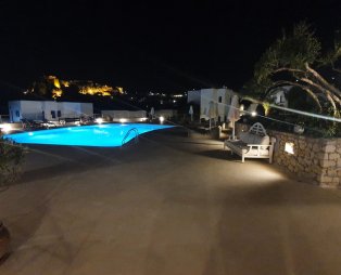 El Sol Hotel