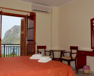 Pramataris Hotel