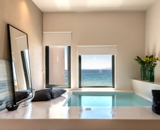 Orion Suites: Το ιδανικό σημείο εκκίνησης για να ανακαλύψετε την Τήνο