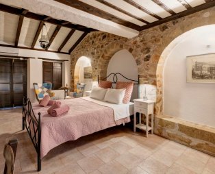 Pablito House-Seaview Monemvasia Nests
