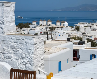 Marisso Hotel: Χαλάρωση και γαλήνη στην καρδιά της Χώρας της Μυκόνου