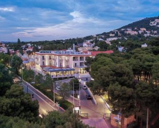 Domotel Kastri Hotel: Μια εμπειρία που συνδυάζει τη φιλοξενία με τις αυθεντικές γεύσεις