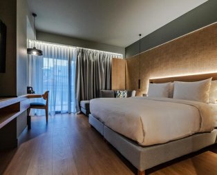 Magnes Hotel: Η σύγχρονη πολυτέλεια στην καρδιά του Βόλου