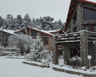 ViP Chalet: Πολυτελής διαμονή στους πρόποδες του Παρνασσού