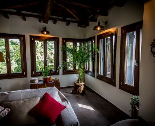 Villa Melissa: Απόδραση για απόλυτη χαλάρωση στην Τσαγκαράδα