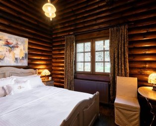 All Seasons Paradise: Διακοπές στο παραμυθένιο σκηνικό του Μαινάλου