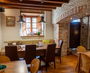 Ξενώνας των Χρωμάτων: Ένα κόσμημα φιλοξενίας στον Λαύκο Πηλίου