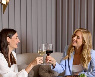 Grand Hotel Palace: Η πολυτέλεια συναντά την αυθεντική φιλοξενία στη Θεσσαλονίκη