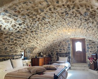 Αρχοντικό Γκιντώνη: Μια ζεστή απόδραση στο Λεβίδι Αρκαδίας