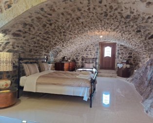 Αρχοντικό Γκιντώνη: Μια ζεστή απόδραση στο Λεβίδι Αρκαδίας