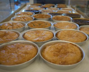 Ζαχαροπλαστεία Μαέστρο: Η απαραίτητη γευστική στάση στην Αρκαδία εδώ και 35 χρόνια