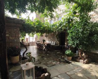 Ξενώνας Λαύκος: Παραδοσιακή φιλοξενία στο αρχοντικό χωριό του Νοτίου Πηλίου