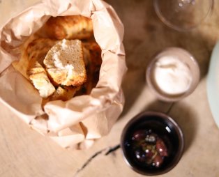 Skala: Το εστιατόριο που ανεβάζει τον γευστικό πήχη στην Αράχωβα